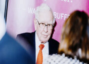 Ingin Jadi Miliarder Seperti Warren Buffett? Begini Triknya